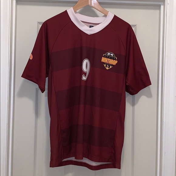 burgundy soccer jersey